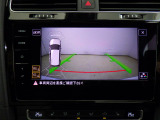 カラーバックモニター搭載しています。リアの映像がカラーで映し出されますので日々の駐車も安心安全です。