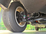 お車を安心してお乗りいただく為には、足回りの定期点検が欠かせません。サービスサポート(有償保証)では無料点検もご提供しており、安心のカーライフをお過ごしいただけるサポート体制が整っています。