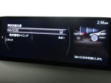 低速走行時に前方の障害物を検知して、衝突被害を軽減してくれるスマート・シティ・ブレーキ・サポートを装備!アクセルとブレーキの踏み間違えなどの急加速を抑制してくれる心強い装備です。