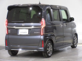 ボディクリーニング後、愛車をピカピカの状態へ保護するコーティング「ブライトパック」がおススメです!水垢がつきにくく、手入れがしやすくなりますよ!いつも愛車をきれいにしておきたい方におススメです。