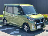 日差しに映える艶やかなグリーンのボディカラーがおしゃれでスタイリッシュです。