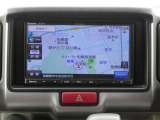 パナソニックストラーダCN-B301Bメモリーナビ(法人用メモリーナビ)です。