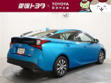 「中古車ハイブリッド保証」付き。ハイブリッド機構を無償で保証します。保証期間は、初度登録年月から10年目まで、またはロングラン保証が終わってから3年間。ただし累計走行距離が20万km以内です。