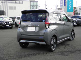 1年間走行距離無制限の日産ワイド保証(無料)付きで販売します。2〜3年の延長保証もリーズナブルに提供します!全国2000ヶ所で対応可能。遠方の方もお近くの日産で保証を受けられます。