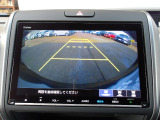 後方確認はバックカメラにお任せ♪後退時に便利で、駐車が楽になります♪