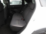 ◆◆リアシートもゆったり快適に座っていただけますので、後部座席にお乗りの大切な方も楽しくドライブに参加していただけます。