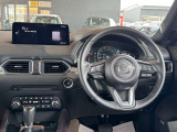 マツダのメンテナンスパック「パックdeメンテ」は、次回車検までのメンテをパックにしたプランもございます。自信を持っておすすめ致します。マツダ車以外の中古車でも加入可能ですのでお気軽にお声がけください。
