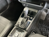 オートマチックシフトレバーは、手になじみ操作しやすい形状で安全運転にもつながります♪