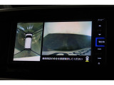★マルチビューカメラシステム★ギヤをRに入れるとナビの画面には上空から見下ろし感覚の映像がドライバーをアシスト★