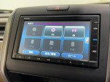 【オーディオソース】CD、USB、Bluetooth接続など多様な機能でドライブが楽しめます。