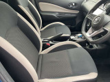 運転席まわりになります。実際に乗って頂き乗り心地をご体験してみてください。