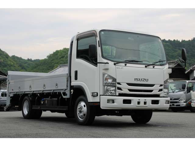 いすゞ エルフ 平ボディ-1.7tパワーゲート4WDワイドロング の中古車