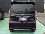 ご納車までの期間ですが、県内のお客様は1,2週間、県外のお客様は2,3週間ほどでご納車が可能となります。但し、お支払いや書類の状況によっては多少の前後もありますので、その際には何卒ご了承下さい。
