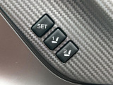 【メモリー機能付きパワーシート】ドライバーごとに設定したシート位置を記憶して、ボタン一つで切り替えできる便利な機能!運転する方が複数名いらっしゃるご家庭におすすめです♪