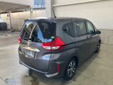 ホンダセンシング装着車となっております。衝突軽減ブレーキ、誤発進抑制機能、歩行者事故低減ステアリング、路外逸脱抑制機能、アダプティブクルーズコントロール、車線維持支援システム他、安全運転を幅広く支援。