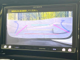 【バックカメラ】駐車時に後方がリアルタイム映像で確認できます。大型商業施設や立体駐車場での駐車時や、夜間のバック時に大活躍!運転スキルに関わらず、今や必須となった装備のひとつです!