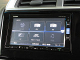 ナビゲーションは純正メモリーナビ(VXM-195VFi)を装着しております。AM、FM、CD、DVD再生、Bluetooth、音楽録音再生、フルセグTVがご使用いただけます。
