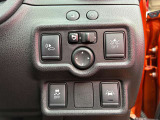 運転支援システムも多数装備されております。追突被害を軽減するエマージェンシーブレーキも付いております。