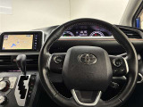 先進性と高級感あふれるコックピットを演出。誰がハンドルを握っても運転しやすい、開放的な視界が魅力です☆