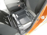 取り出しやすく、しまいやすい収納スペースが満載です。ティッシュやペットボトル等、用途に合わせた収納が可能ですので、使い方はあなた次第!