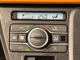 車内空調は&rdquo;AUTOエアコン&rdquo;にお任せ。運転に集中出来ますよ!