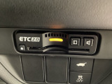 ETCが付いてます。ETC搭載車しか通過できないスマートICが利用できるようになりますよ!現在スマートICの設置箇所も増えてきているので、高速道路利用の幅が広がりますね☆