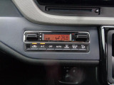 フルオートエアコンなので、車内は年中快適に保たれます。