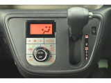 『トヨタ認定中古車』3つの安心を1台にセット!1.徹底した洗浄 2.車両検査証明書つき 3.ロングラン保証つき 全てをクリアした【安心】の証!詳しくスタッフまでお気軽にお問い合わせ下さい。