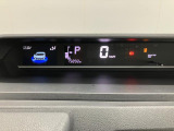 ダイハツディーラーでは「ダイハツ認定U-CAR」という基準を設け、車選びに詳しくないお客様でも「安心して選べる」をご提供しています。