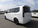 ご納車前には納車点検整備を実施いたします。指定交換部品(エンジンオイル、オイルエレメント、ワイパーゴム等)新品交換致します。その他必要交換部品は点検時交換致します。