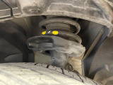 お車を安心してお乗りいただく為には、足回りの定期点検が欠かせません。サービスサポート(有償保証)では無料点検もご提供しており、安心のカーライフをお過ごしいただけるサポート体制が整っています。