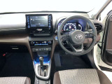 この車で色んな場所へドライブに出かけてみませんか。