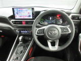 運転席はその車の重要ポイント。ぜひ実際にご乗車ください。お待ちしてます。