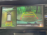 【パノラマモニター】専用のカメラにより、上から見下ろしたような視点で360度クルマの周囲を確認することができます☆死角部分も確認しやすく、狭い場所での切り返しや駐車もスムーズに行えます。