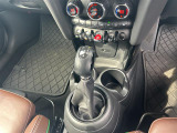 ◆LIBERALAは、輸入車選びの新たなスタイルを提案するインポート・セレクト・ブランドです。オーナー様となる方がクルマから直接感じる感性を第一にした、最良の一台との出会いをコーディネートいたします。