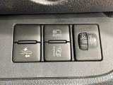 【トヨタセーフティセンス】走行中に前方の車両等を認識し、衝突しそうな時は警報とブレーキで衝突回避と被害軽減をアシスト。より安全にドライブをお楽しみいただけます。