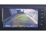 バックガイドモニターで、後方を確認しながら安心して駐車することができます。運転初心者も熟練者も必須の機能ですよ!