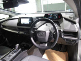 見通しのよいすっきりとした視界で、誰でも運転しやすいです。運転のしやすさは疲れにくさにも繋がりますよ♪