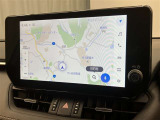 純正ナビを装備。タッチパネル式で使いやすく、お出かけもラクラクです。