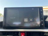 スマホとクルマをつなぐことで、これまでのナビに加えて、いろんなサービスが楽しめるディスプレイオーディオ
