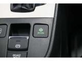 ECONボタンで低燃費モードに☆☆☆ECONスイッチを上手に使ってエコドライブ♪♪環境にもお財布にも優しい装備です☆☆☆
