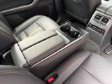 当社試乗車アップのCX-80が入庫しました♪ナビやETC、フロアマット装備済みです!使用感少なく、内外装程度良好♪是非この機会にご検討下さい♪