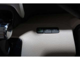 ECONボタンで低燃費モードに☆☆☆ECONスイッチを上手に使ってエコドライブ♪♪環境にもお財布にも優しい装備です☆☆☆