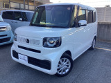 フロント左右の三角窓は、視界を確保し安全運転をサポート♪