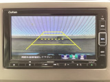 カラービジョンとガイドラインで見やすいバックモニター!車庫入れも楽ちんです♪