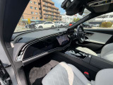営業時間は、10:00〜18:00 定休日は水曜日でございます。皆様のご来場お待ちしております。