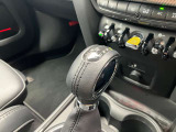車両の詳細、ご質問につきましては、弊社営業スタッフまでお気軽にご連絡下さいませ。遠方のお客様には実車の詳細画像送信も承ります。