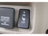 シートヒーター装備付き車!!座席に埋め込まれた電熱線によりシートを暖めることが出来る装備で、温められたシートは、寒い冬には最適です!!