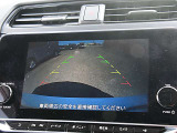バックビューモニターが付いていますので、車庫入れや後方の安全確認にも便利です。