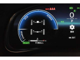 マルチインフォメーシヨンディスプレイ装備!E-Four(電子式4WDシステム)前後輪トルク配分を確認できます。